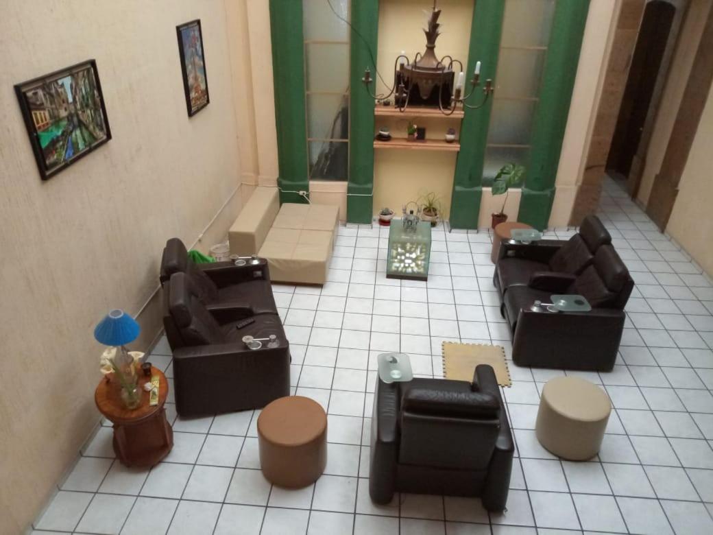 Hostal 과달라하라 외부 사진